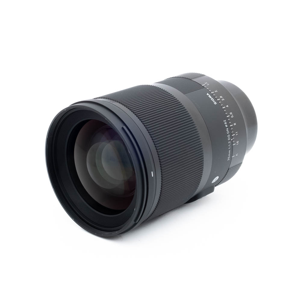 Sigma 35mm f12 DG DN Sony-2 Sigma 35mm f/1.2 DG DN Art Sony FE - Käytetty