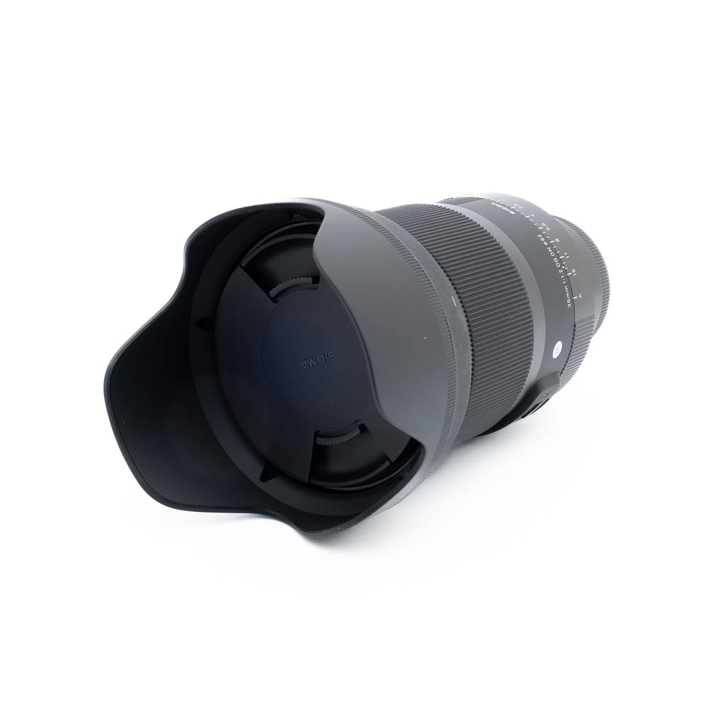 Sigma 35mm f12 DG DN Sony-3 Sigma 35mm f/1.2 DG DN Art Sony FE - Käytetty