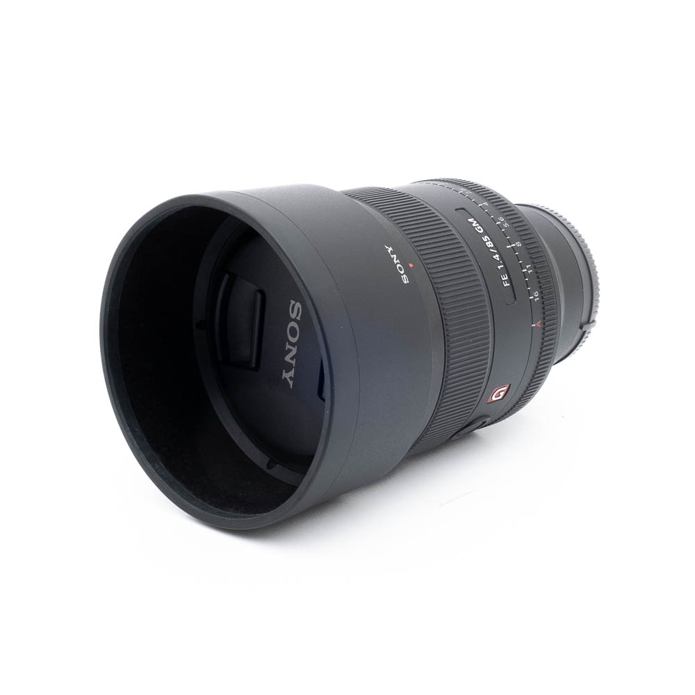 Sony 85mm f14 GM-3-2 Sony FE 85mm f/1.4 GM (sis. ALV 25,5%, takuu 6kk) - Käytetty