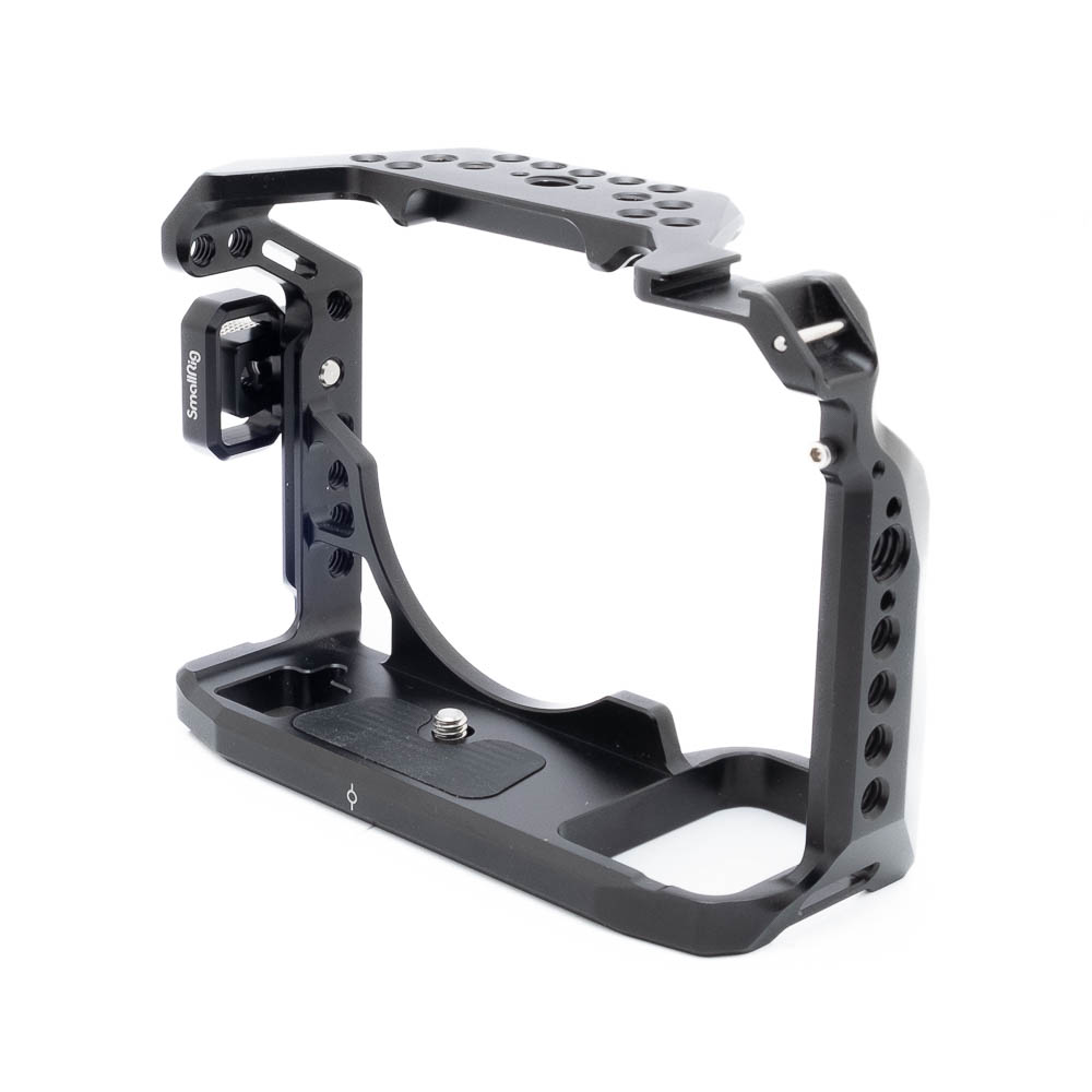 Sony A7S II häkki-1 SmallRig 2999 Cage for Sony A7S III (sis. ALV 25,5%) - Käytetty
