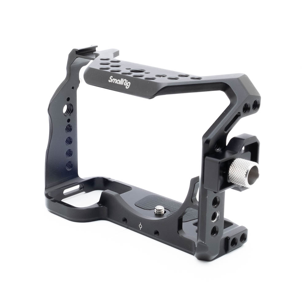 Sony A7S II häkki-2 SmallRig 2999 Cage for Sony A7S III (sis. ALV 25,5%) - Käytetty