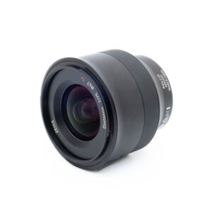 Zeiss Batis 25mm f2 Distagon-2 Zeiss Batis 25mm f/2 Sony FE - Käytetty