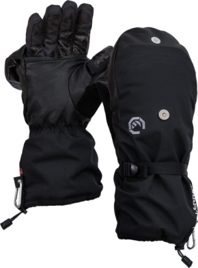 800q-01_121326 Vallerret Alta Arctic Mitt - Musta XS -mallissa on kuvioidut kämmenet, säädettävät rannelenkit ja pitkät hihansuut. Toinen lapanen on kuvattu kämmen ylöspäin ja sormet on erotettu toisistaan; toinen on kuvattu kämmen alaspäin, ja siinä on logo ja pieni pyöreä laastari.