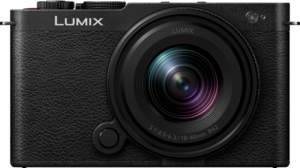 Panasonic Lumix S9 Jet Black + 18-40mm f/4.5-6.3