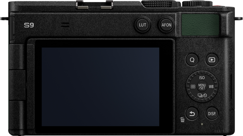 800q-04_129816 Panasonic Lumix S9 Dark Olive + 18-40mm f/4.5-6.3
