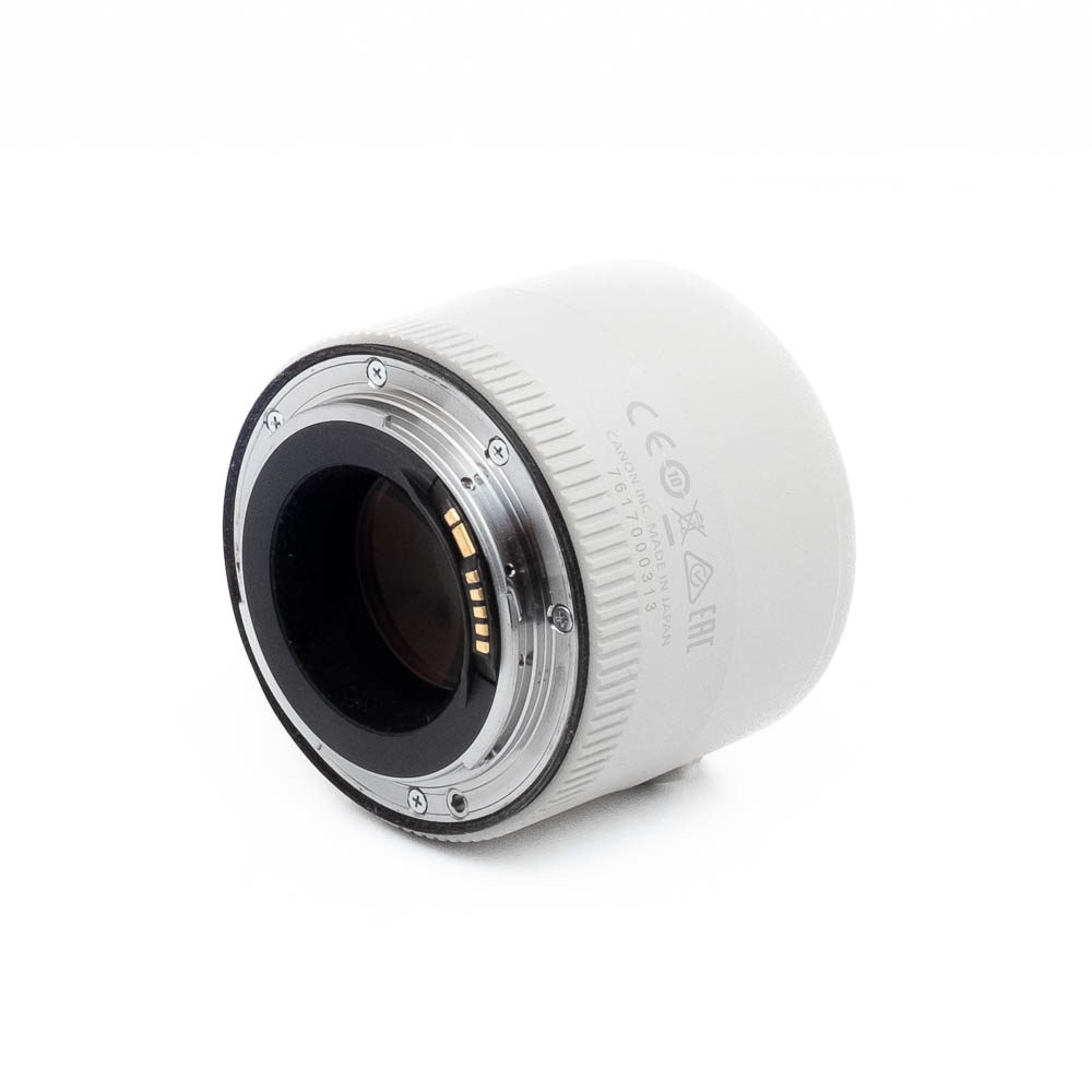 Canon EF Extender 2x III (Kunto K5) - Käytetty