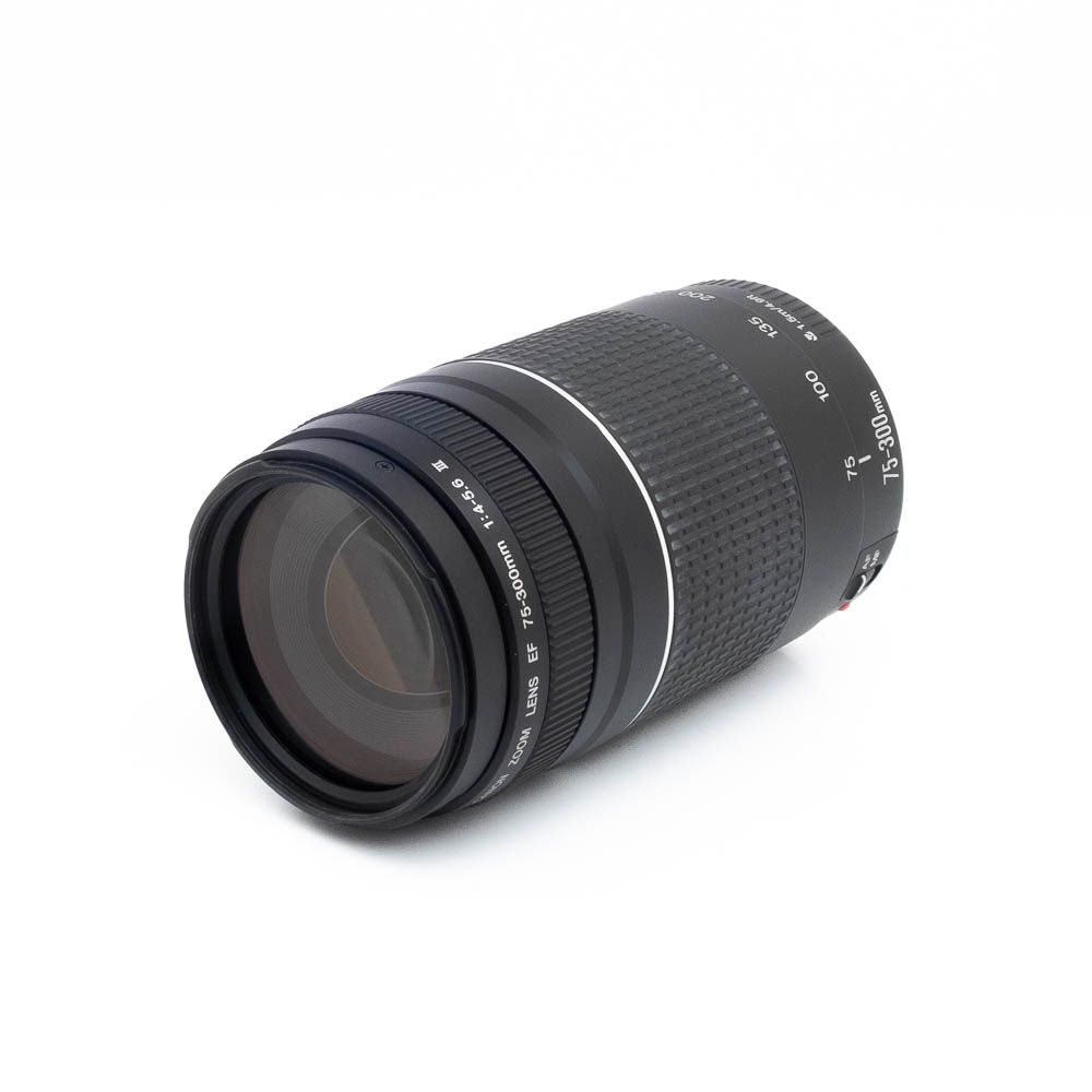 Canon EF 75-300mm f/4-5.6 III - Käytetty
