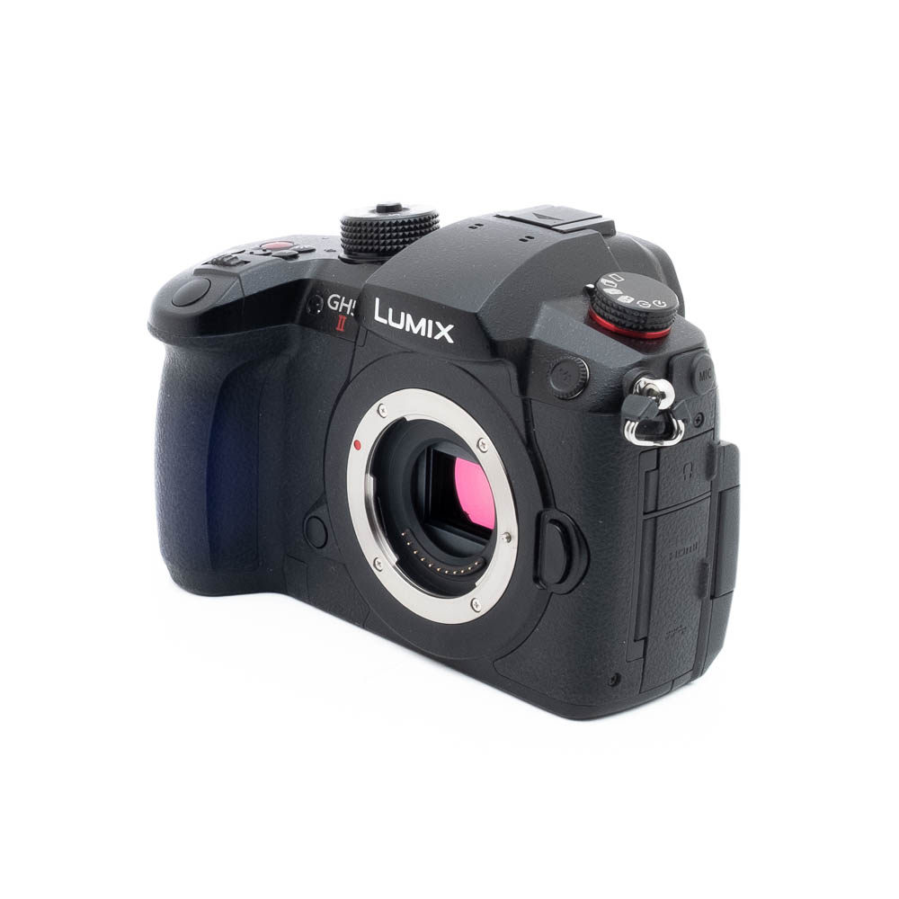 Lumix GH5 II-4 Panasonic Lumix GH5 II (SC 3000) - Käytetty