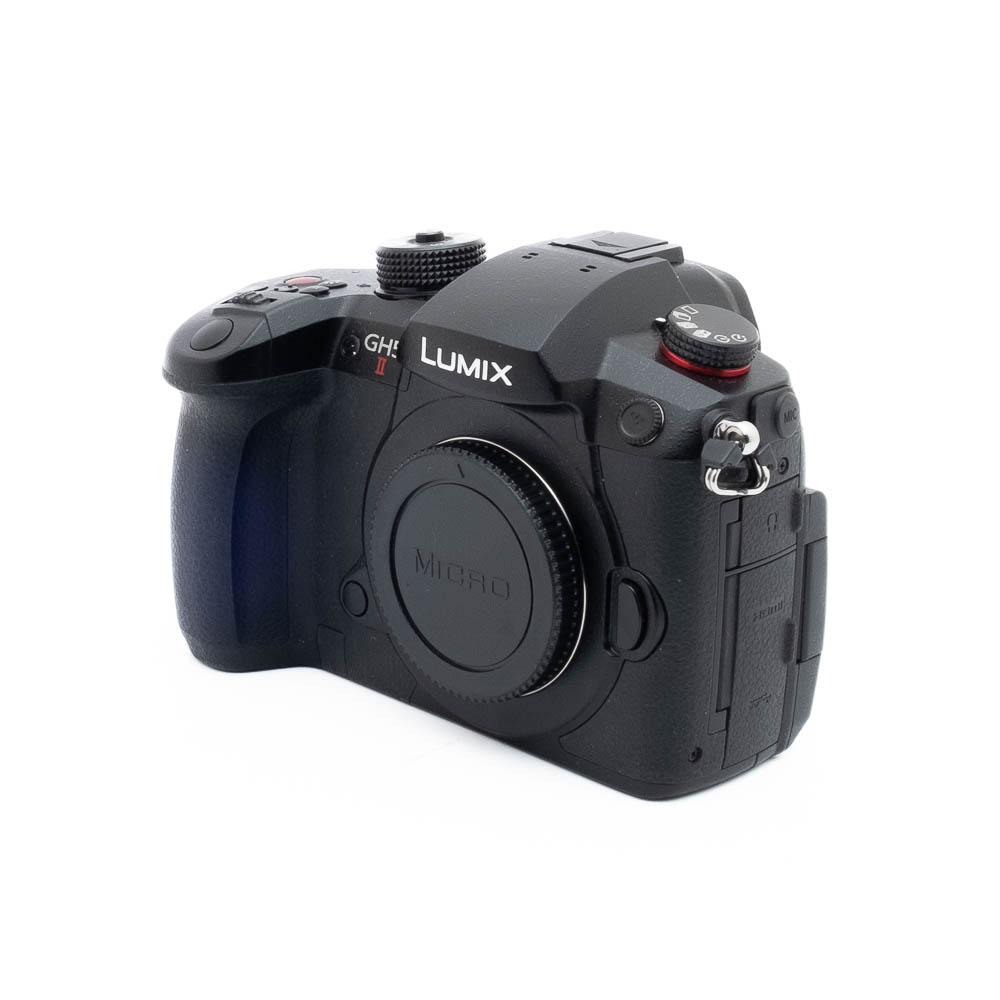 Lumix GH5 II-5 Panasonic Lumix GH5 II (SC 3000) - Käytetty