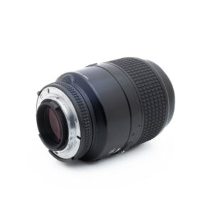 Nikon 105mm f28 D-1 Nikon AF Micro-Nikkor 105mm f/2.8 D - Käytetty