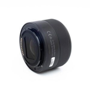 Nikon Z 40mm f2-1 Nikon Nikkor Z 40mm f/2 (Kunto K5) - Käytetty