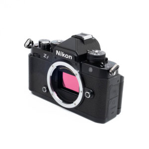 Nikon Z f-3 Nikon Z f (SC 2500, takuu 12kk) - Käytetty