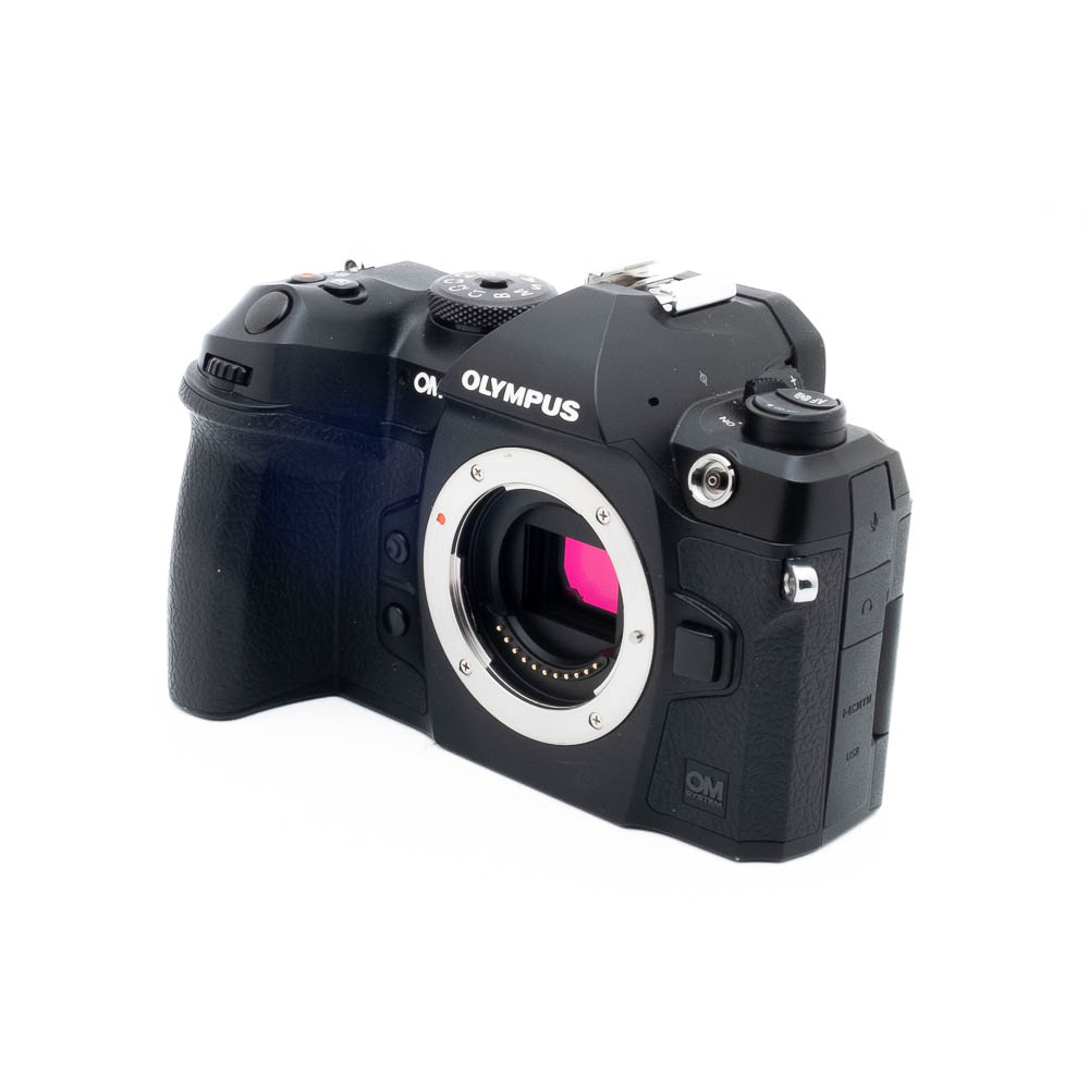 Olympus OM-1 9506-4 OM System OM-1 (SC 1500, Kunto K5) - Käytetty
