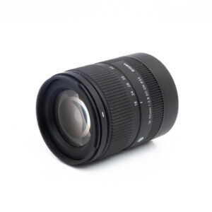 Sigma 16-50mm f28 DC DN Sony-2 Sigma 18-50mm f/2.8 DC DN C Sony E - Käytetty