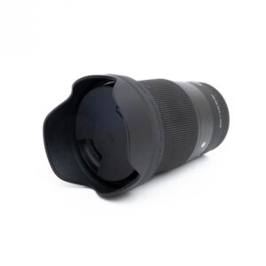 Sigma 16mm f14 DC DN Sony-3-3 Sigma 16mm f/1.4 DC DN C Sony E (Kunto K5) - Käytetty