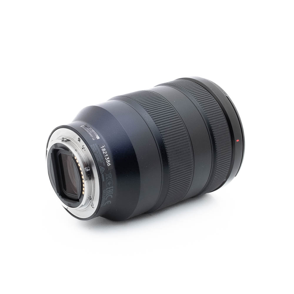 Sony 24-105mm f4 G OSS-1-5 Sony FE 24-105mm f/4 G OSS - Käytetty
