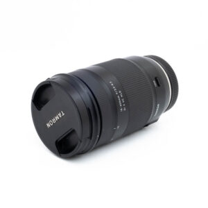 Tamron 18-400mm f35-63 Di II VC HLD Canon-3-2 Tamron 18-400mm f/3.5-6.3 Di II VC HLD Canon EF-S - Käytetty