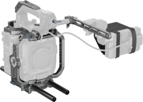 800q-01_130248 The SmallRig 4946 Advanced Cage Kit for Canon C400 is pictured with the cage, top handle, rods and external battery connected by a rod and cable. The Canon C400 camera body is shown without the lens.