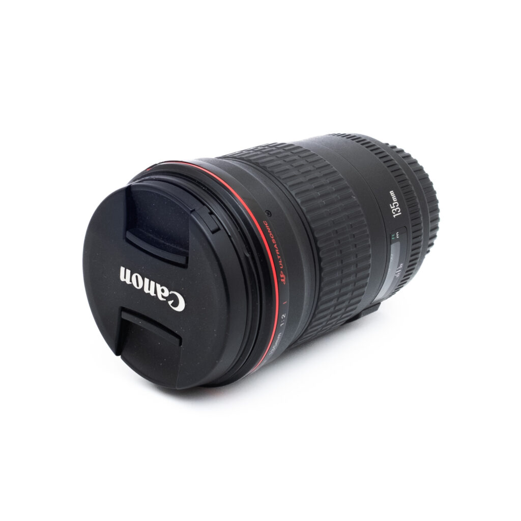Canon 135mm f2 L USM-3-3 Canon EF 135mm f/2 L USM (sis. ALV 25,5%) - Käytetty