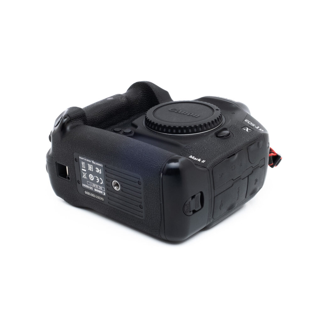 Canon EOS 1DX Mark II (SC 211000, sis. ALV 25,5%) - Käytetty