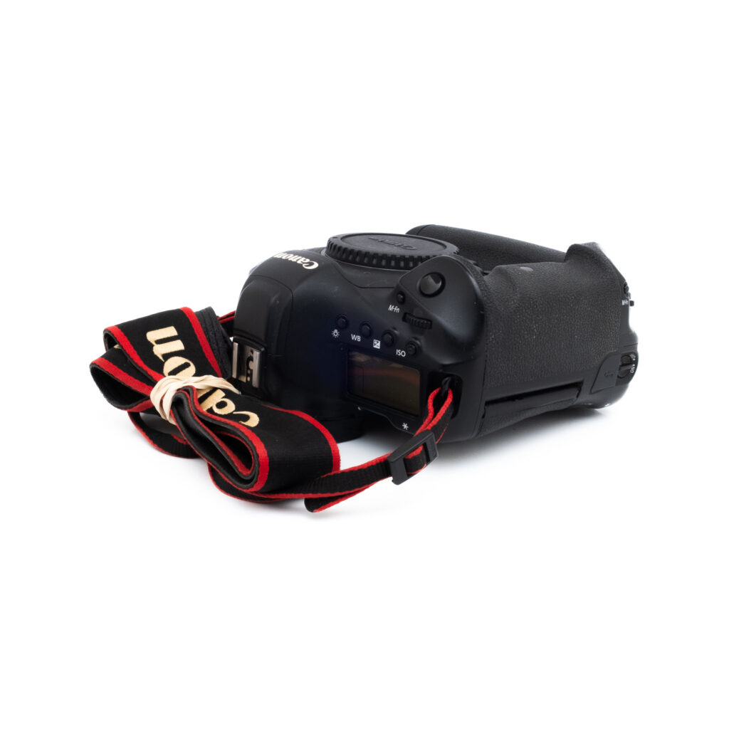 Canon EOS 1DX Mark II (SC 211000, sis. ALV 25,5%) - Käytetty