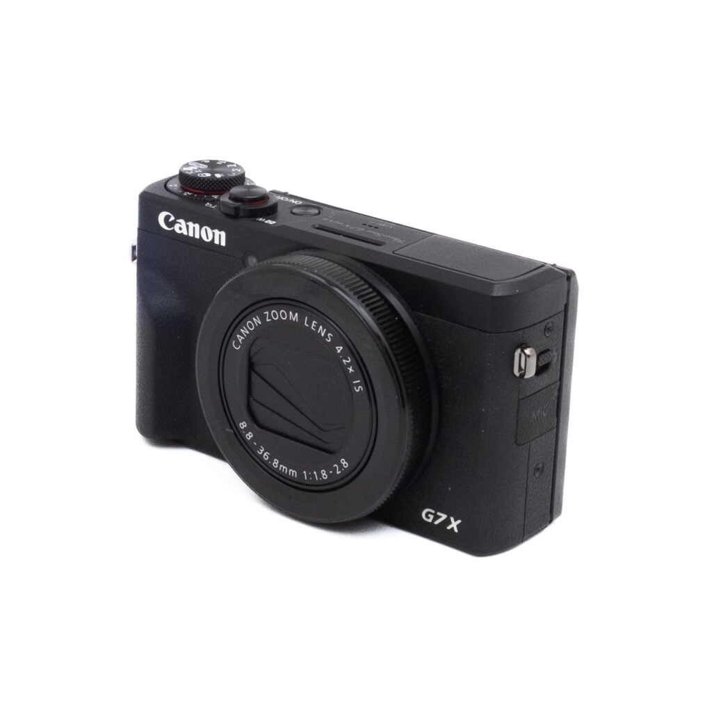 Canon G7X-4 Canon PowerShot G7 X Mark III (Kunto K5) - Käytetty