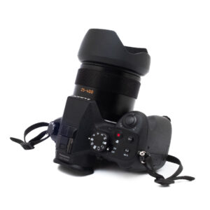 Lumix FZ1000-2-2 Panasonic Lumix FZ1000 - Käytetty
