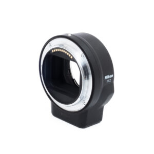 Nikon FTZ adapteri (Kunto K5) - Käytetty