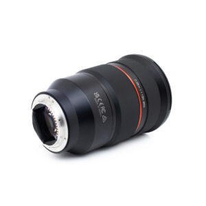 Samyang 24-70mm f28 FE-1-2 Samyang AF 24-70mm f/2.8 Sony FE - Käytetty