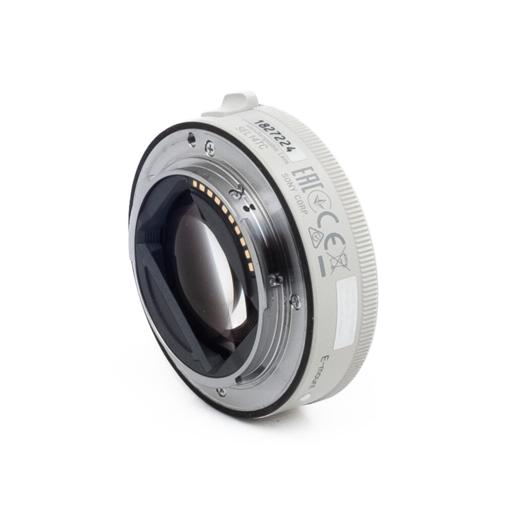 Sony 14x Tele Converter-1 Sony FE 1.4x Tele Converter (Kunto K5) - Käytetty