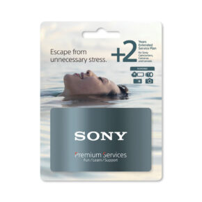 sony_lisatakuu Sony 2v lisätakuu kameroille ja objektiiveille -kortissa henkilö rentoutuu vedessä, ja siinä mainostetaan Sonyn kameroiden ja objektiivien 2-vuotista laajennettua huoltosopimusta sekä korostetaan hauskanpitoa, oppimista ja tukea.