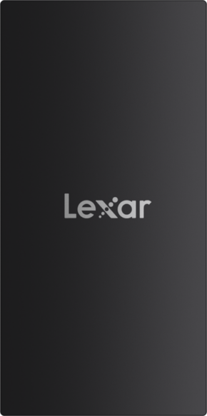 Tyylikkäässä, suorakulmaisessa mustassa Lexar SSD SL300 (1TB) -levyssä on hopeinen Lexar-kirjoitus, ja se tarjoaa USB3.2 Gen2 -liitännän jopa 1050 Mt/s luku- ja 1000 Mt/s kirjoitusnopeuden.