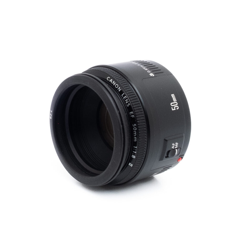 Canon EF 50mm f/1.8 II (Kunto K5) - Käytetty