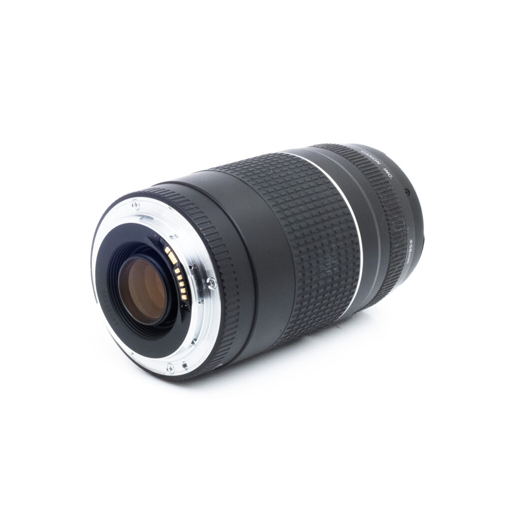 Canon EF 75-300mm f4-56 III-1 Canon EF 75-300mm f/4-5.6 III - Käytetty