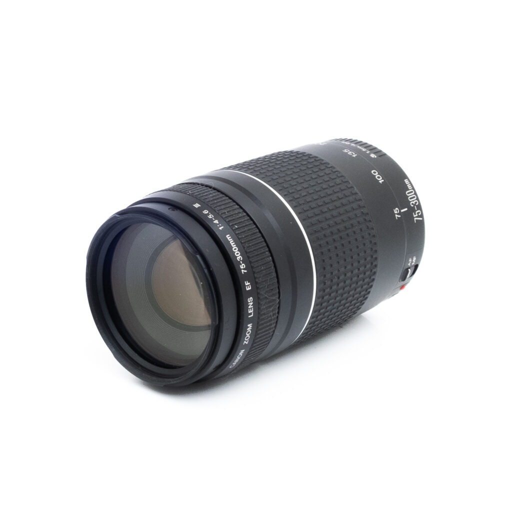 Canon EF 75-300mm f4-56 III-2 Canon EF 75-300mm f/4-5.6 III - Käytetty