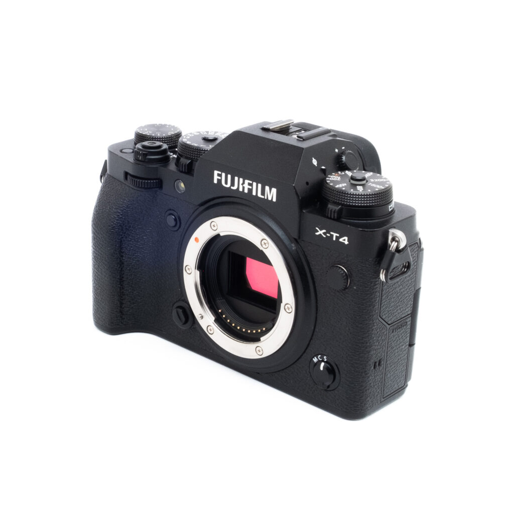 Fuji X-T4-4 Fujifilm X-T4 (SC 50, sis. ALV 25,5%) - Käytetty