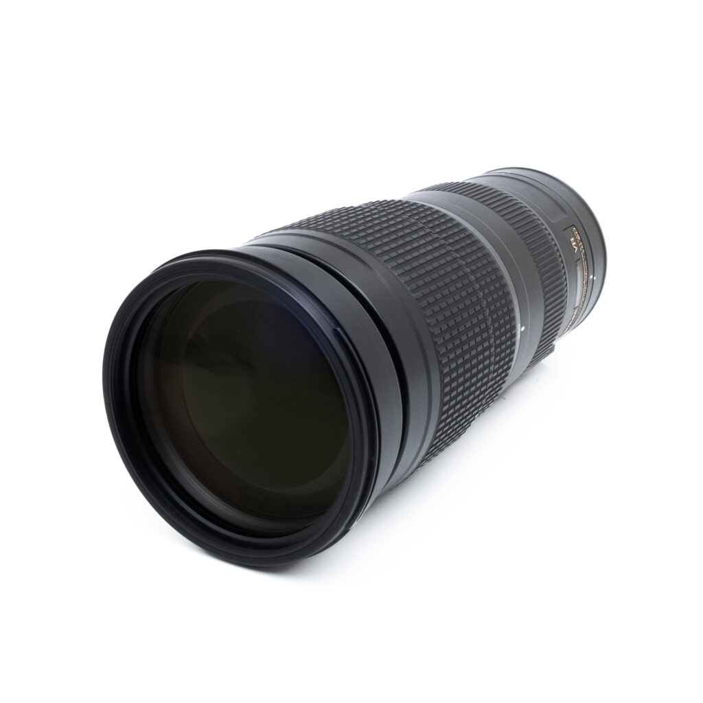 Nikon AF-S Nikkor 200-500mm f/5.6E ED VR - Käytetty