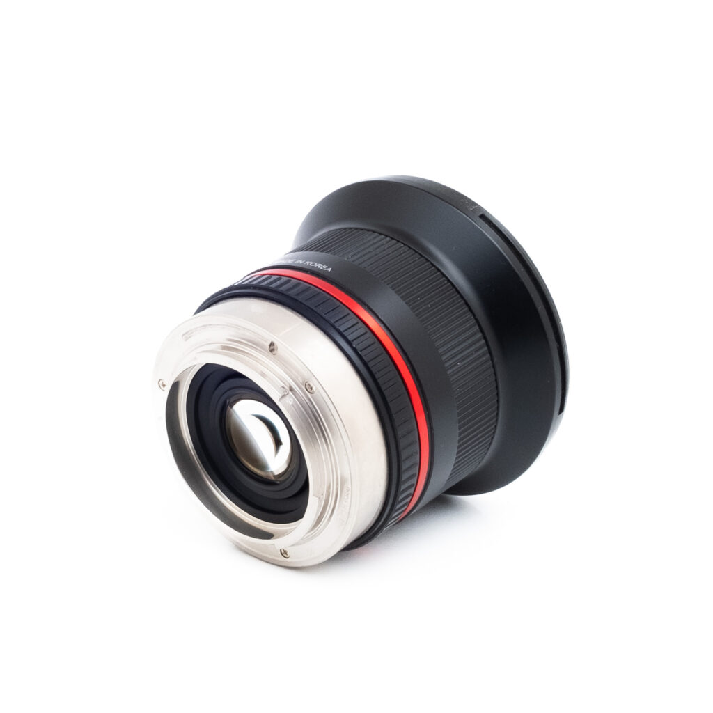 Samyang 12mm f2 NCS CS X-1 Samyang 12mm f/2 NCS CS Fujifilm - Käytetty