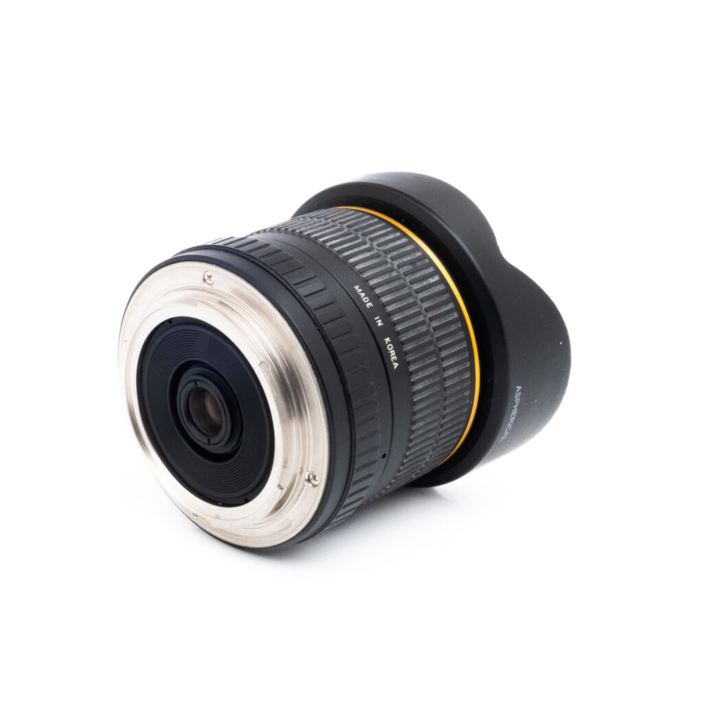 Samyang 8mm f/3.5 Fisheye CS Canon EF-S - Käytetty
