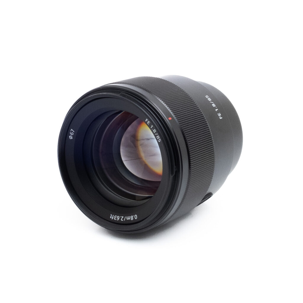 Sony 85mm f18-2 Sony FE 85mm f/1.8 - Käytetty