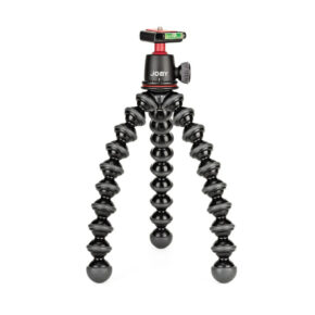 joby_3k_tripodkit_ii_04 JOBY Tripodkit GorillaPod 3K II on musta ja punainen kolmijalka, jossa on joustavat, nivelletyt jalat, pyöreä jalusta ja punainen kiinnike, jossa on kuplavaa'an taso, ja joka sopii täydellisesti kameroille tai älypuhelimille.