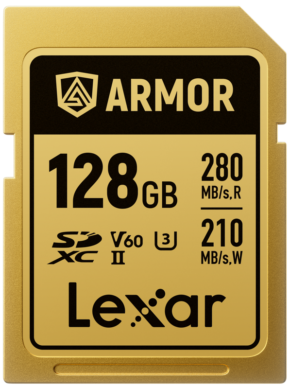 800q-01_130963 Lexar SDXC ARMOR Gold UHS-II IP68 R280/W210 128GB -muistikortti, jonka etupuolella on V60- ja U3-nopeusluokkasymbolit, tarjoaa 128GB kapasiteetin, 280 MB/s luku- ja 210 MB/s kirjoitusnopeuden.