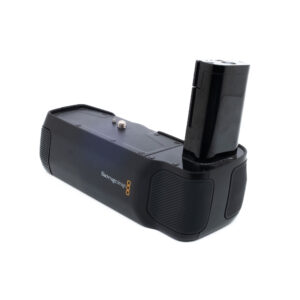 Blackmagic 6k akkukahva-1 Blackmagic Battery Grip for Blackmagic 4K / 6K (sis. ALV 25,5%) - Käytetty