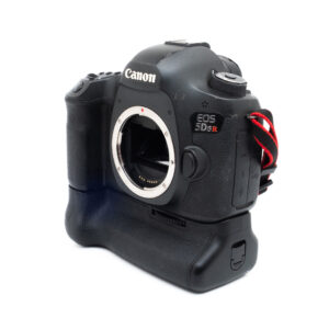 Canon 5DSR-4 Canon 5Dsr + akkukahva (SC 18500) - Käytetty - M