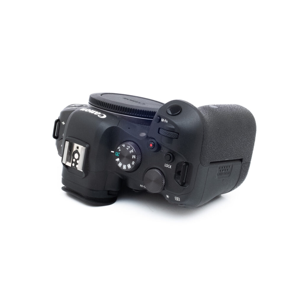 Canon R6-2 Canon EOS R6 (Shuttercount 12k, sis.ALV25,5%) - Käytetty
