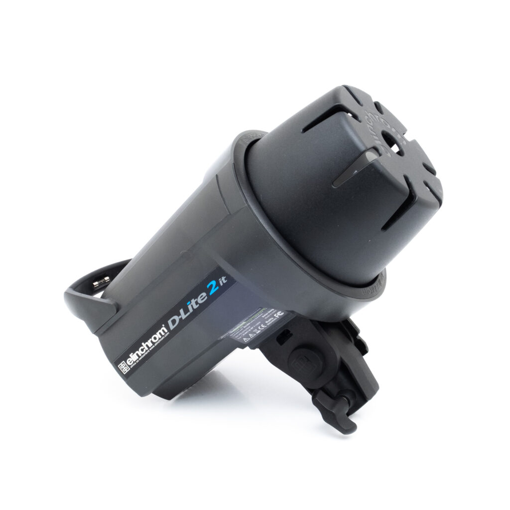 Elinchrom D-Lite 2-2 Elinchrom D-Lite 2 it - Käytetty