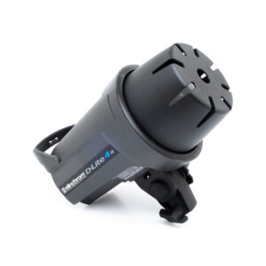 Elinchrom D-Lite 4-3 Elinchrom D-Lite 4 it - Käytetty
