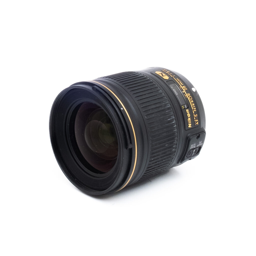 Nikon 28mm f18 G-2 Nikon AF-S Nikkor 28mm f/1.8 G (sis. ALV 25,5%) - Käytetty