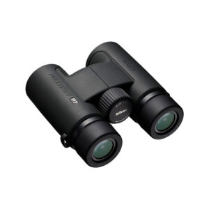 Nikon Prostaff P7 8x30 2 Nikon Prostaff P7 8x30 -kiikari