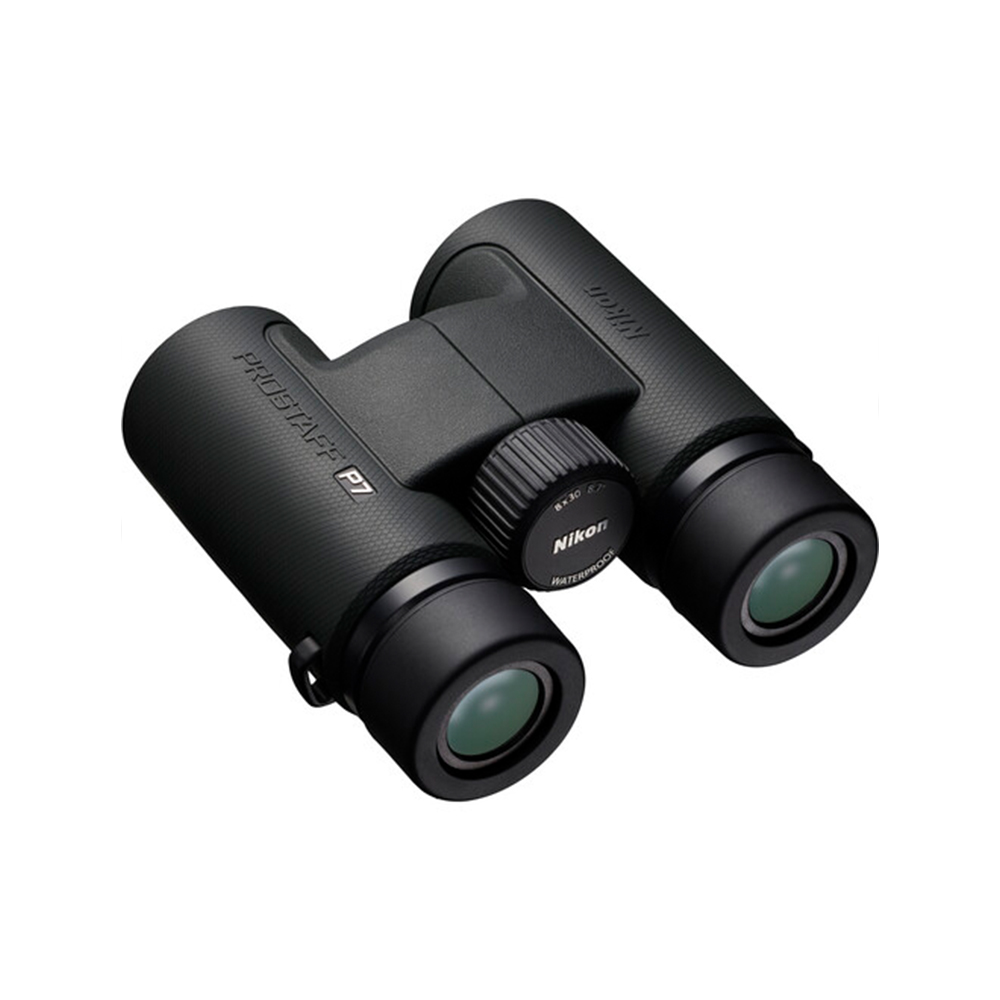 Nikon Prostaff P7 8x30 2 Nikon Prostaff P7 8x30 -kiikari